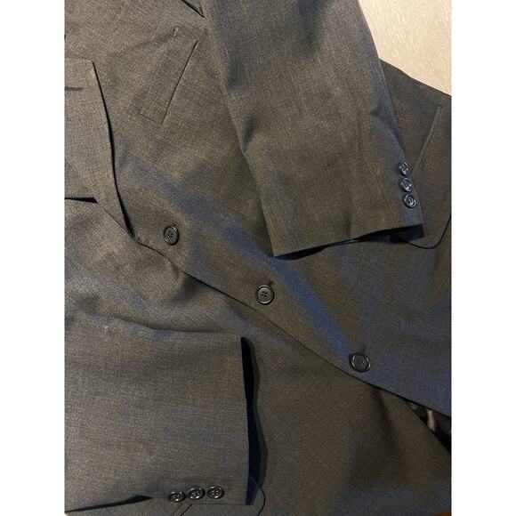 Georgio Giovanno Mens 46R 38x30 Gray Nailhead 2-Piece Classic Suit - Picture 6 of 16